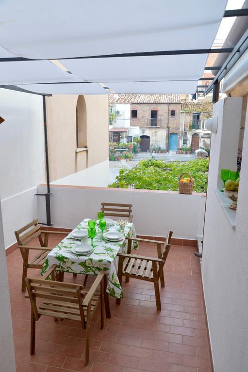 Marco Polo Casa Vacanze Pollina Exterior foto