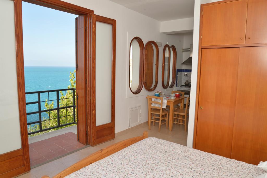 Marco Polo Casa Vacanze Pollina Exterior foto